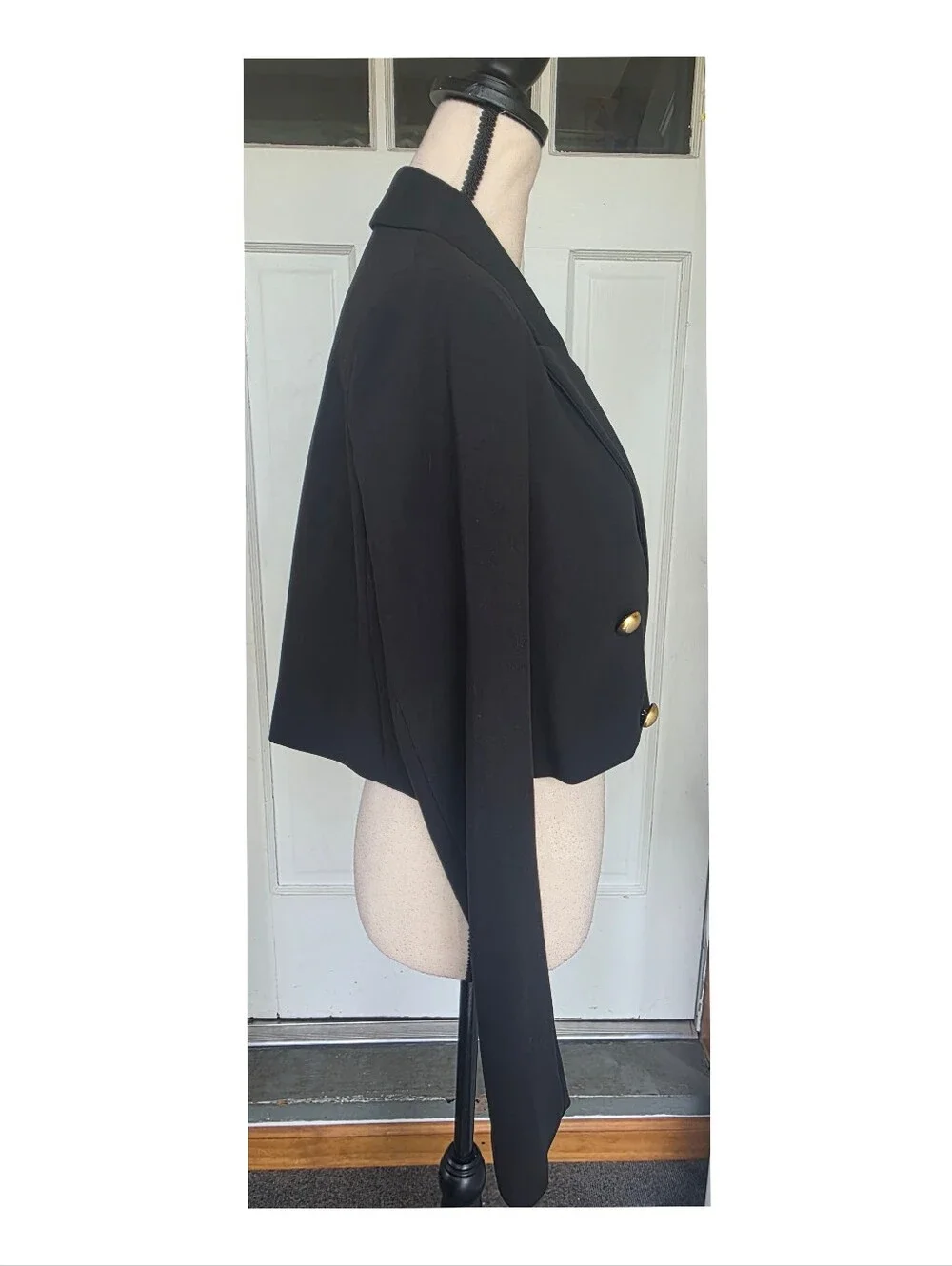 NWT Black Halo Hugo Crop Blazer, Size 2 - Picture 7 of 13